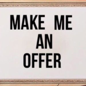 ❤️OFFER ME ANYTHING!!! EVERYTHING ON SALE❤️